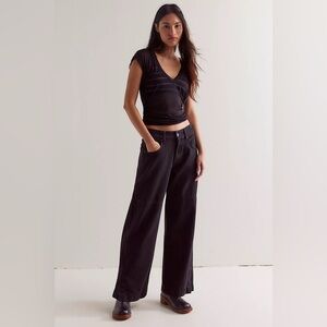 Free People x We the Free Benji Relaxed Wide-Leg Jeans in Size 30